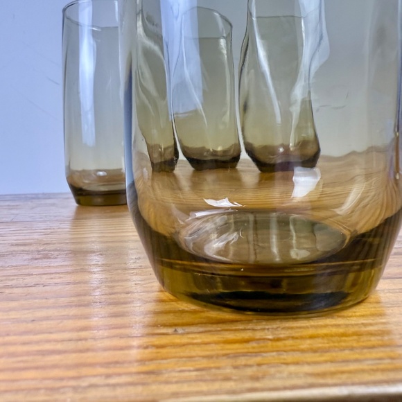 Vintage Libbey Smoked Glass Tumblers – Set of 4 | Mid-Century Modern Barware - Picture 9 of 15